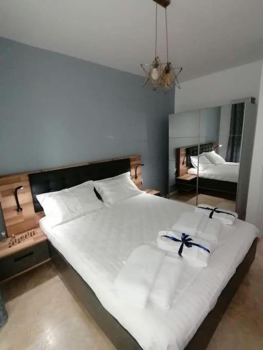 Breeze Way Apartment, 10 Metri De Plaja *