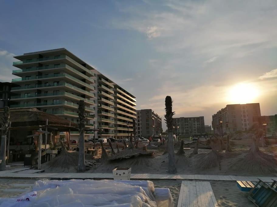 Breeze Way Apartment, 10 Metri De Plaja *